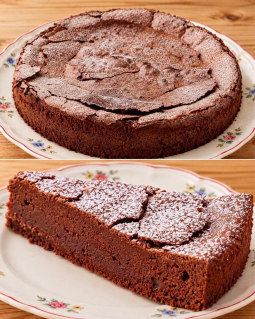 torta tenerina, ricetta torta tenerina, dolce ferrarese, torta al cioccolato, dolce senza lievito, torta taclenta, torta montenegrina, cioccolato fondente, dolce dal cuore fondente, ricetta facile e veloce, pasticceria italiana, dolci per San Valentino, torta degli innamorati, dolci fatti in casa, ricetta tradizionale italiana, dolce al cioccolato, torta bassa e umida, ricetta con uova e cioccolato, dolci per merenda, dessert fine pasto, torta tenerina senza glutine, torta tenerina alla zucca, torta tenerina al cioccolato bianco, ricetta della nonna, cucina italiana autentica, dolci per buffet, ricette con cioccolato fondente, dolci ferraresi, torta tenerina originale, cucina emiliana