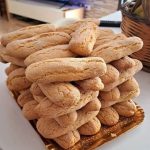 biscotti da inzuppo, biscotti della nonna, ricetta biscotti da inzuppo, biscotti friabili, biscotti con ammoniaca, ammoniaca per dolci, biscotti al limone, biscotti fatti in casa, colazione sana, merenda golosa, pasticceria casalinga, ricetta tradizionale italiana, biscotti per colazione, biscotti da tè, biscotti da caffè, ricetta facile e veloce, biscotti con olio EVO, biscotti soffici, biscotti da inzuppare, ricetta della nonna, cucina italiana autentica, dolci fatti in casa, biscotti con zucchero, biscotti tradizionali, ricette di famiglia, biscotti per buffet, dolci per bambini, cucina naturale, ricette tramandate, colazione italiana